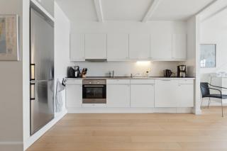 Lovely Holiday Home With Harbor View - 6