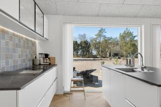Modern Holiday Near Fjord And Beach - 4