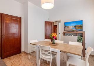 buoz-central river view with 3 bedrooms, 2 bathrooms - 5
