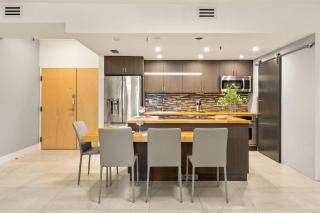 Doral Park Unit 206 - 5