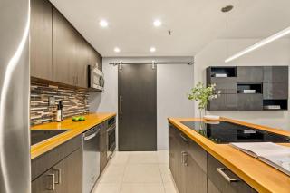 Doral Park Unit 206 - 3