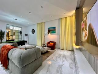 Exclusive Well Furnished 5 Bedroom Standalone Duplex With City View, PS5, Snooker, etc - 0