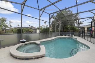 5bd Villa Eman Private PoolHot Tub close2Legoland - 8