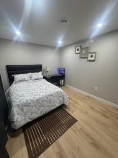 Cozy 1BR Suite at Winnipeg South - 3