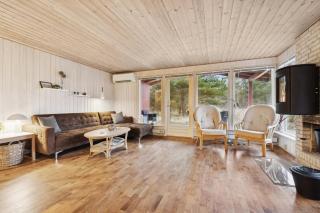 Nature-Focused Cottage Near Sea And Beaches - 8