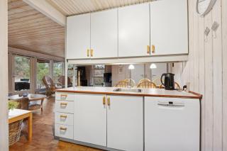 Nature-Focused Cottage Near Sea And Beaches - 1