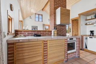 Cozy Holiday Home Near Forest And Beach - 4
