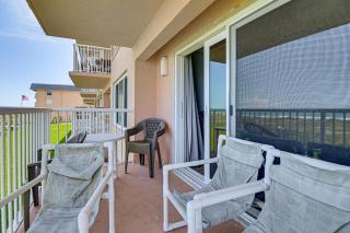 Ocean-View Pool, Private Balcony: Cocoa Beach Unit - 3