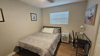 4BR Port Tampa Retreat Fenced Yard & Patio - 5