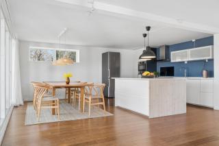 Lovely Holiday Home Near Beach And Nature - 3