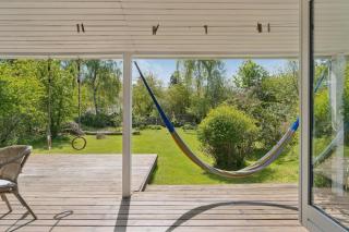 Cozy Holiday Home Near Kattegat With Garden - 1