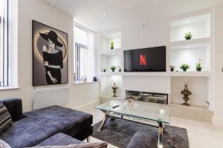 Bradford Chic City-Centre Apartment - 0