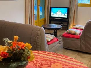 "Clair de Lune" Gîte sur 6000 m2 arborés - 8