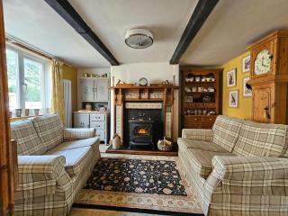 Katie's Cottage - 1