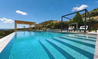 Mistral Suite Heated Pool - 6