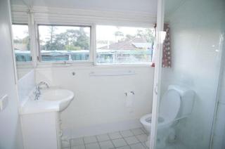 Large private one bedroom unit - 1