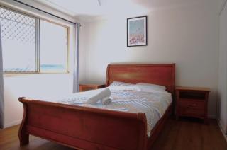 Cheerful 3 bedroom townhouse with garage - 4
