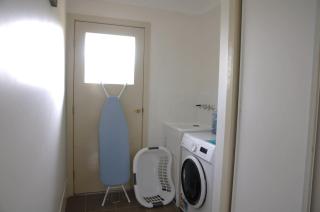 Cheerful 4 bedroom house in Upper Coomera - 1