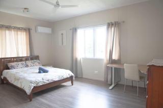 4 Bedroom house in Salisbury - 1