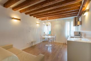 Home Venice Apartments-Rialto 1 - 2 - 3 - Venice - 1