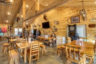 Sandy Beach & Boat Dock! Gull Lake Resort Cabin - 6