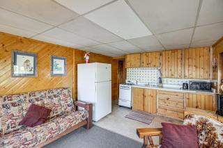 Endless Fun! Lakefront Cabin at Birch Haven Resort - 5