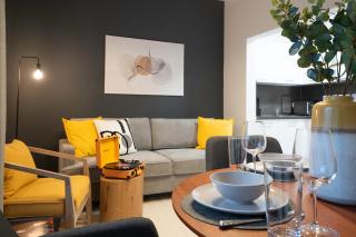 Bright apartment in the center with a balcony - 1
