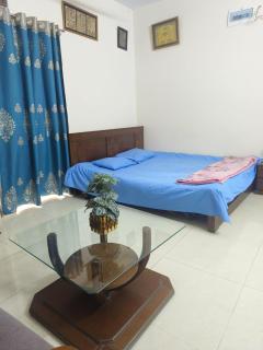 Couple & Family Friendly Studio Apartment Near Airport - 5