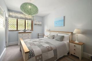 Hockley House by Bloom Stays - 3