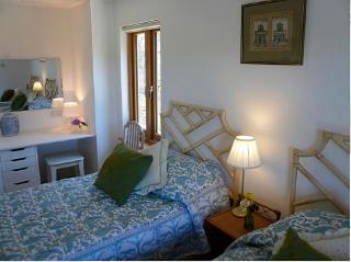 Willow Cottage - 2