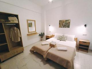 Elena Apartments - 9