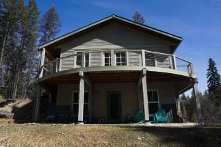 Off Grid Retreat Stay for 7 - 7