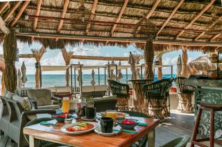Luciana Hotel & Beach Club - 8