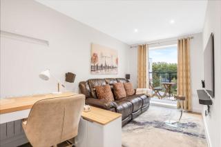 Beaver Stays- Coventry Serviced Apartment - 9