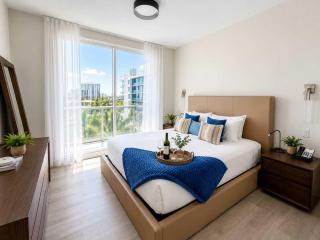 1BD Beachfront Escape Hollywood Beach - 8