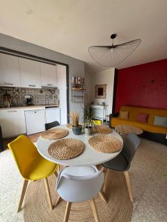 Charming two rooms appartment with terrace and view - 3