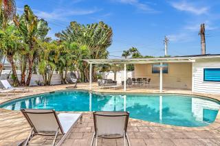Hollywood Hills Oasis Pool 7BR Retreat - 8