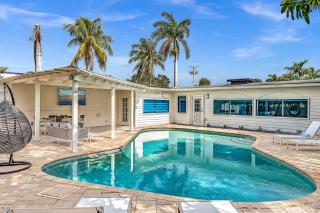 Hollywood Hills Oasis Pool 7BR Retreat - 6