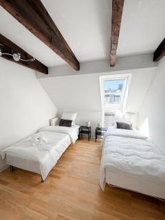 Spacious and bright 4-room apartment in downtown Aalborg - 1