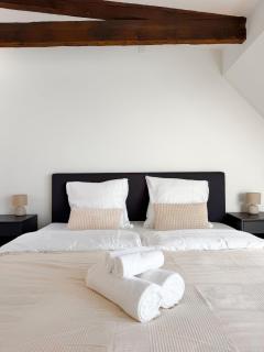 Spacious and bright 4-room apartment in downtown Aalborg - 3