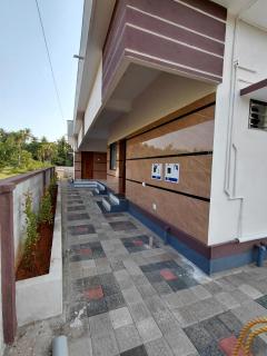 AGM Homestay-Spacious Private AC 1BHK with Hall, Kitchen & Bath - 7