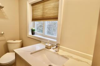 Gem In the Heart of thornhill - 8