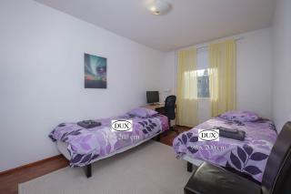 Simonsalo Serenity with Dux Beds WiFi and Free Parking - 6
