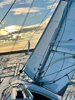 Starboard room for rent near beach and harbour - 3