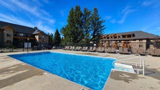 Bighorn Meadows Condos by StayIn - 7