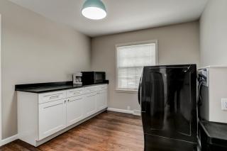 Spacious Overland Park Home Walk to Dining 20 Min to Stadium - 3