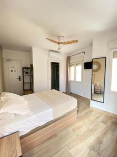 Grampy Boutique Hostal - Zaragoza Centro - 3