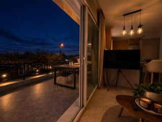 Aura Residence Beachfront by Horizon Homes - 3