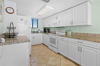 SunDestin Resort Unit 1401 - 2