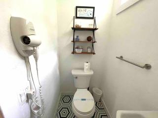 Private Studio with Free Parking - 3